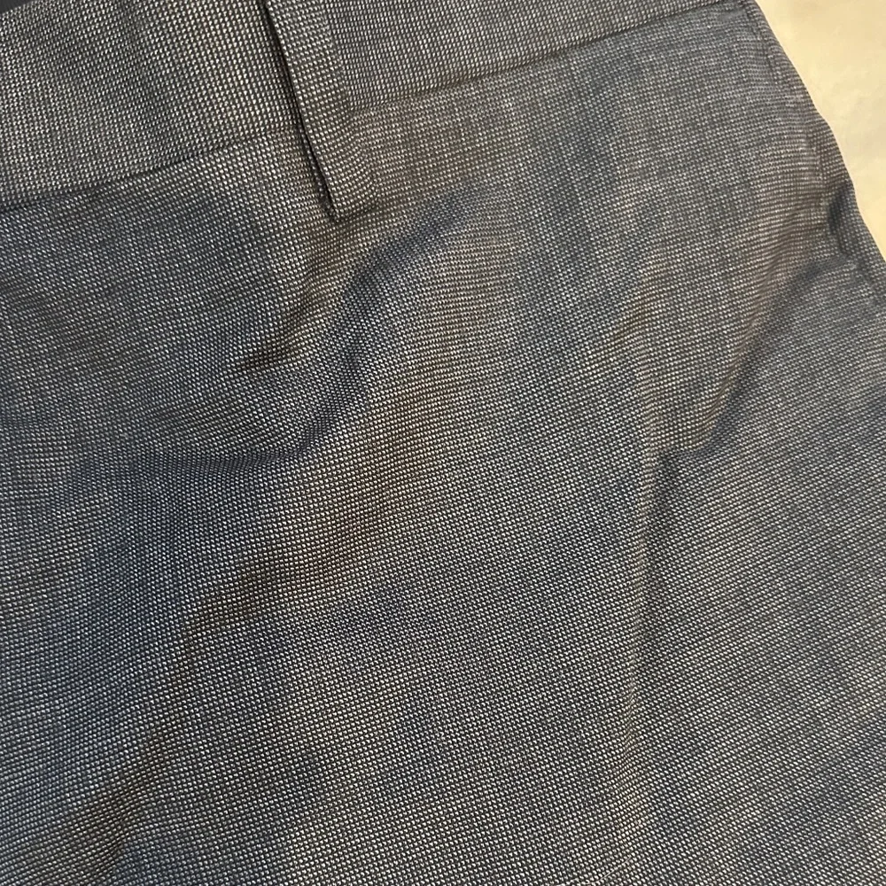 Banana Republic Charcoal Dress Pants (SHORT)